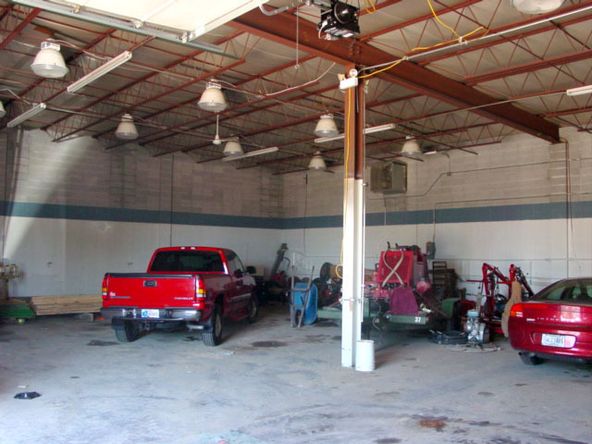 Downtown Multi-Tenant Industrial Space: 919 Monroe St, Fort Wayne, IN 46802
